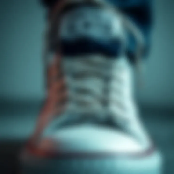 Detailed Design Features of Chuck Taylor All Star Move Low Close-up of Chuck Taylor All Star Move Low showcasing design features
