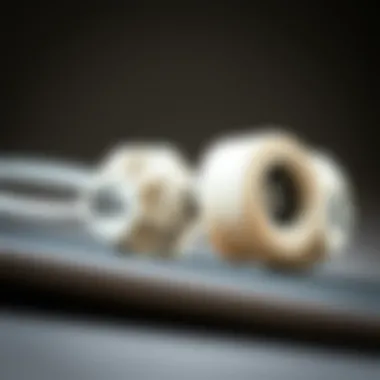 Features of Holbrook XL White Detailed view of Holbrook XL White features