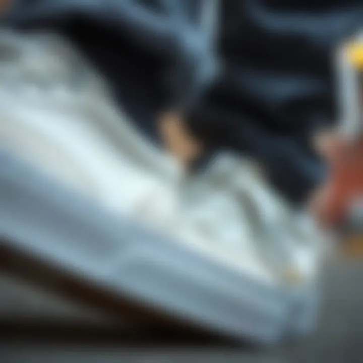 Comfort and Material Quality of Forum Low Shoes Close-up of Forum low shoes highlighting comfort and materials